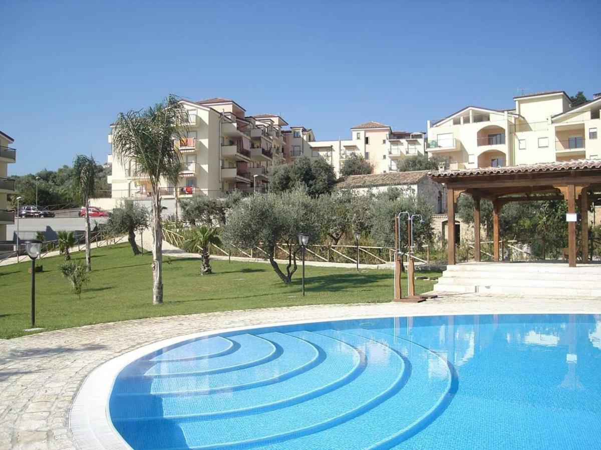 Residence D'Alessio Vasto Bagian luar foto
